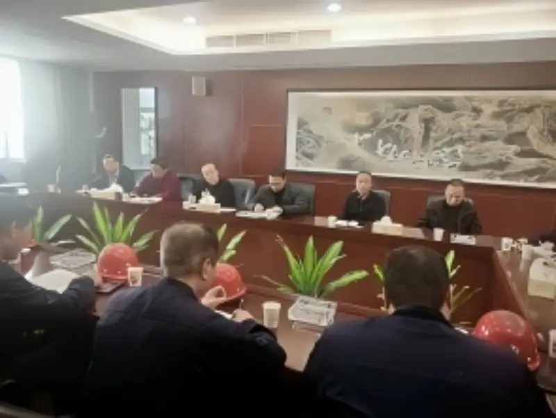 Bersatu Bersama Mengejar Pembangunan, Berusaha Maju Menulis Babak Baru — Perseroan Mengadakan Simposium Produksi Tahunan 2026
